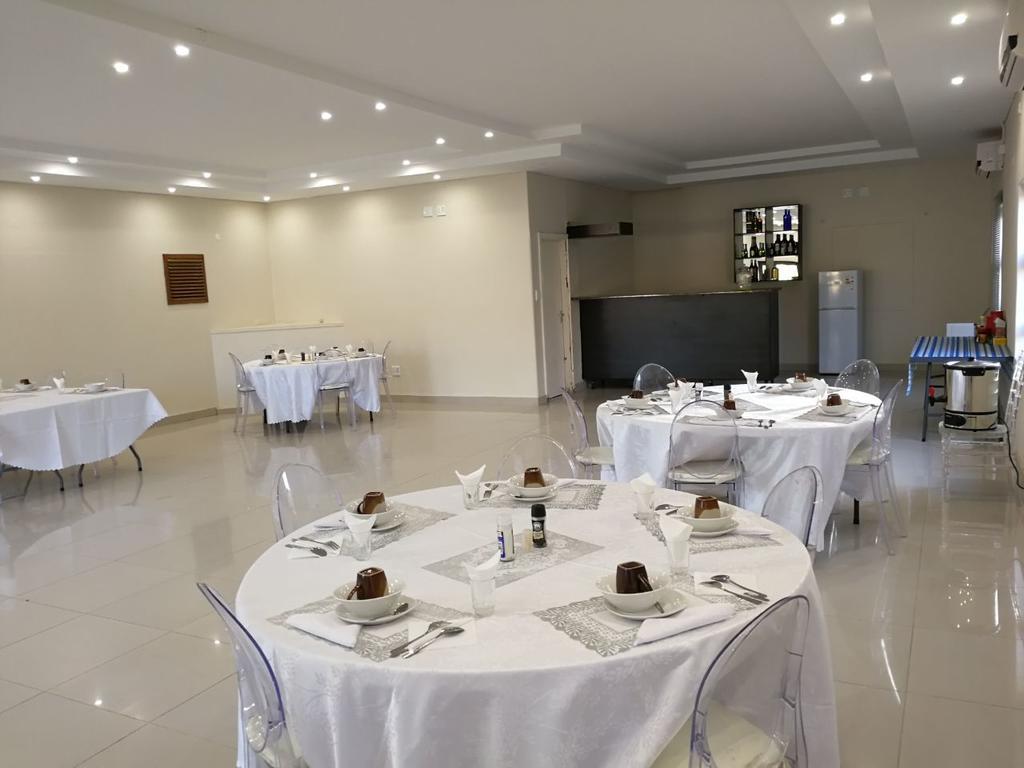 Tsumeb Guesthouse Kamho ภายนอก รูปภาพ