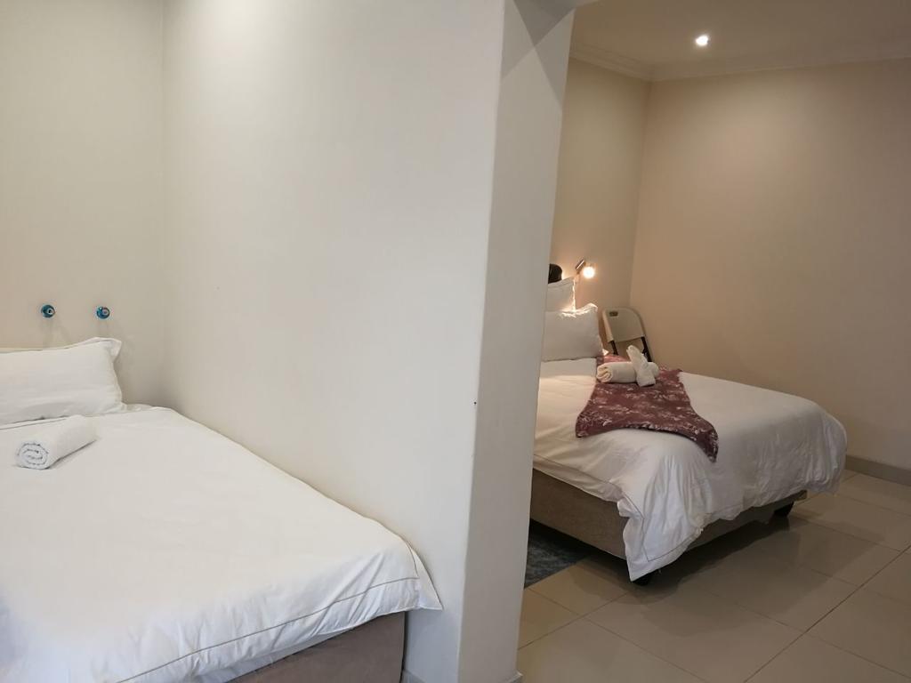 Tsumeb Guesthouse Kamho ภายนอก รูปภาพ