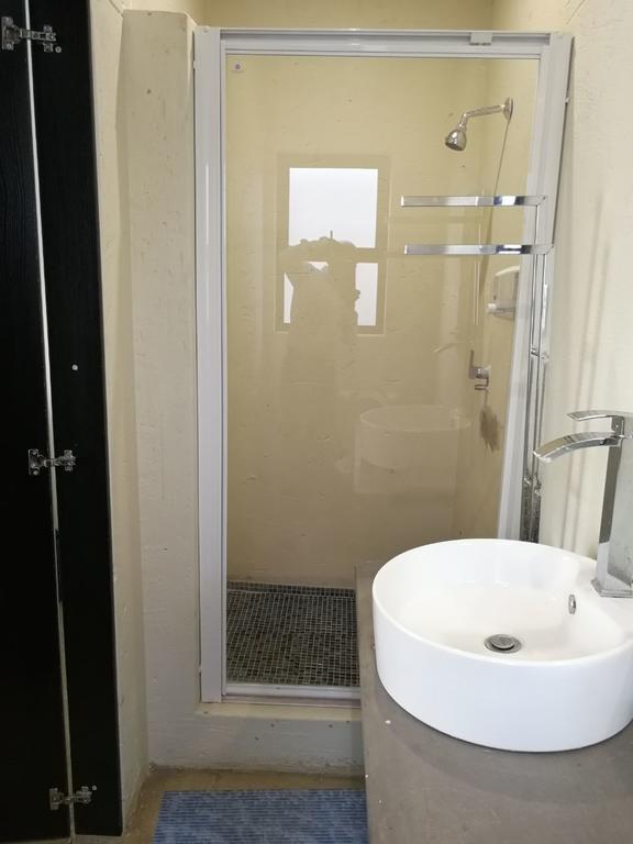 Tsumeb Guesthouse Kamho ภายนอก รูปภาพ