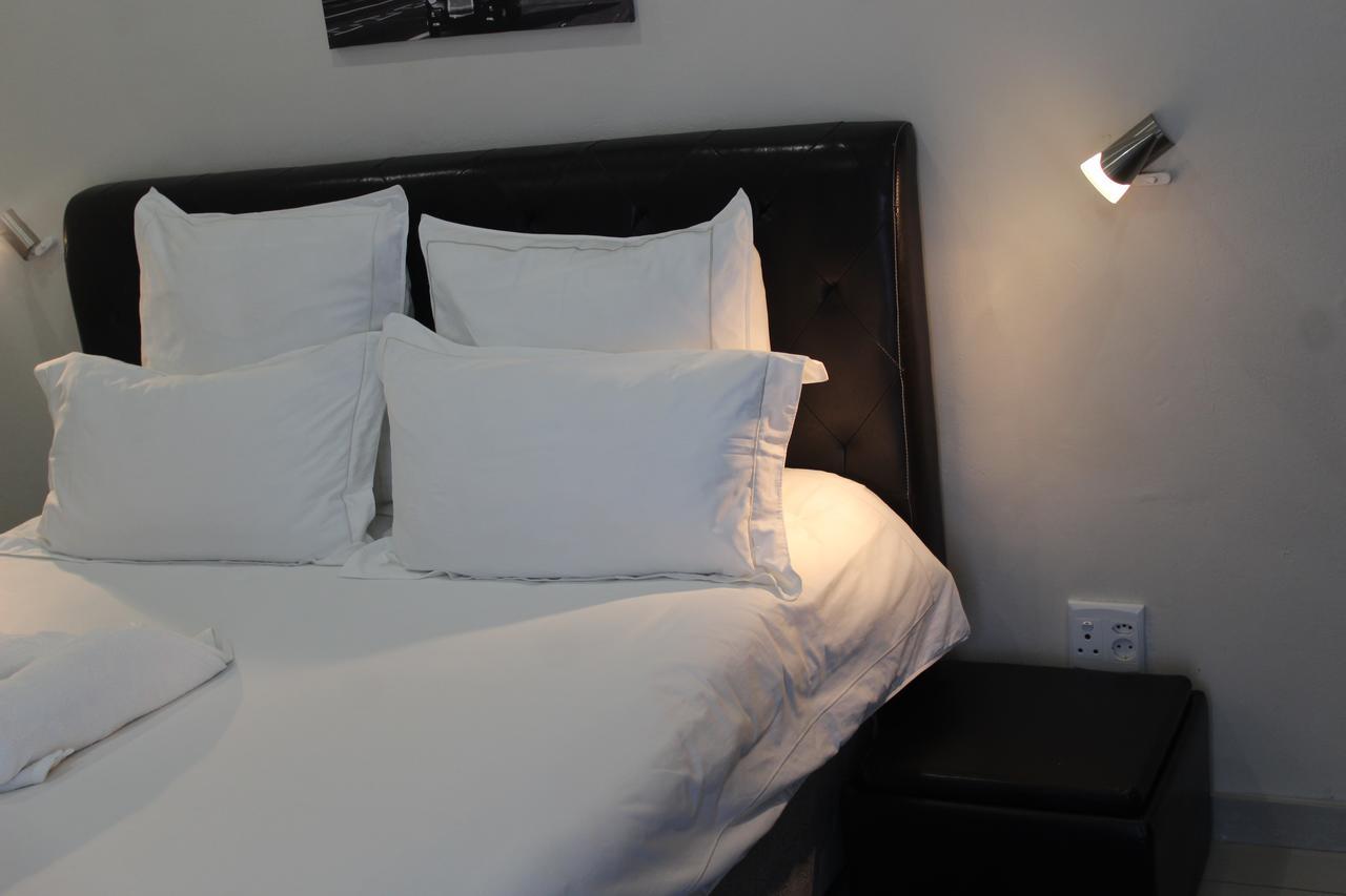 Tsumeb Guesthouse Kamho ภายนอก รูปภาพ